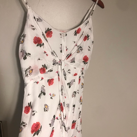 Dress - Picture 2 of 5